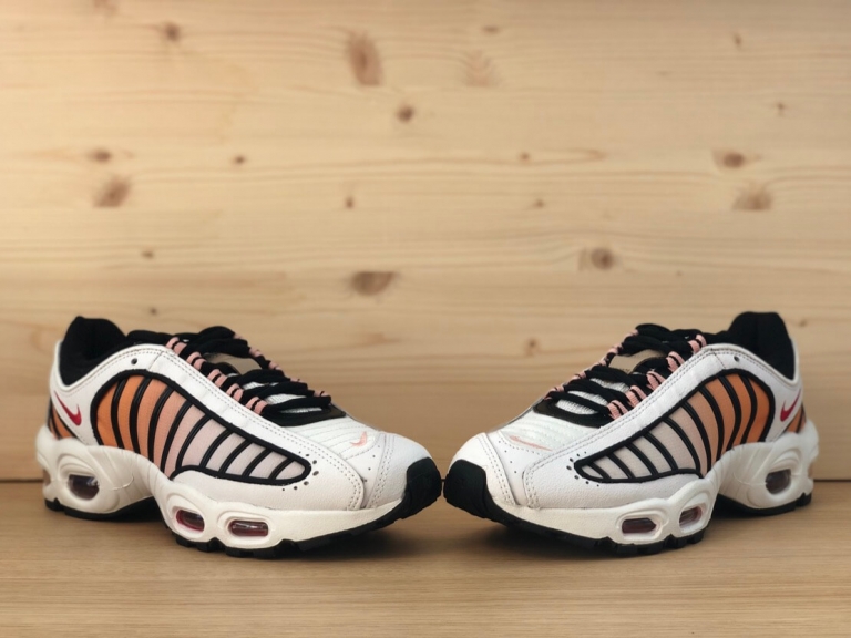 Nike Air Max Tailwind 4